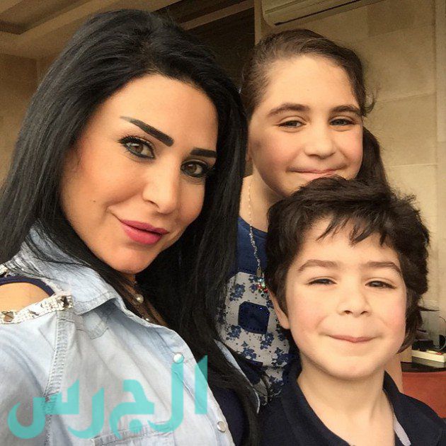 زوجة وائل جسار وطفليهما (2)