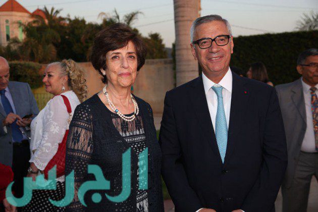 القاضي جان فهد والوزيرة السابقة منى عفيش