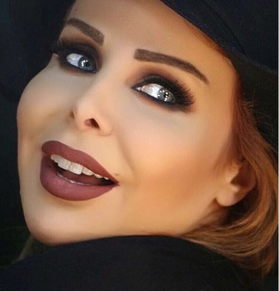 رلى سعد من أجمل النجمات وتلاحق الموضة والـ Fashion