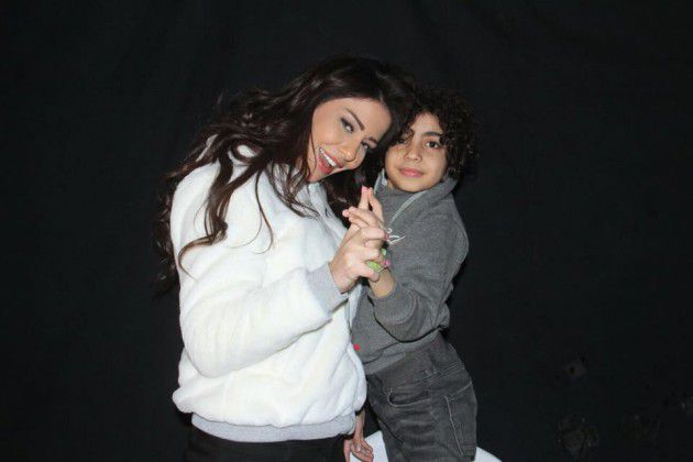 غنوة محمود والطفل مامدو
