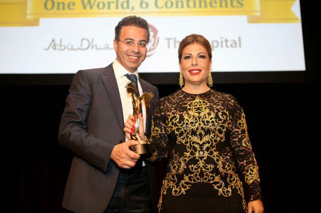 حصل د. نادر صعب على تكريم رفيع المستوى كأفضل طبيب تجميل في العالم العربي