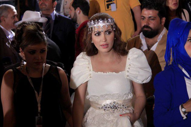 الممثلة السورية نسرين طافش