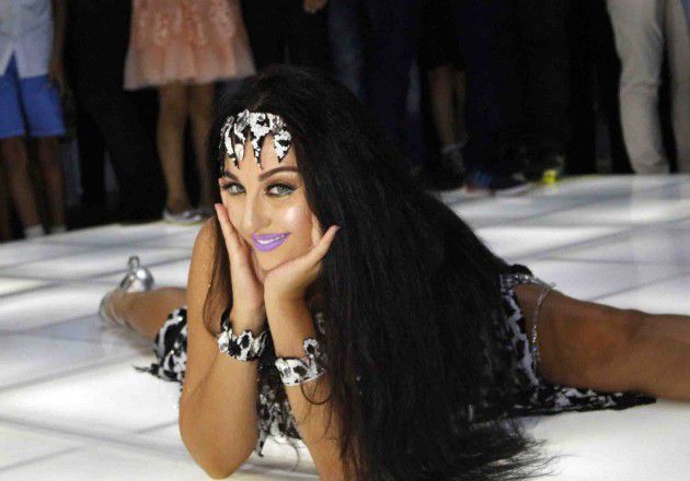 صافينار الراقصة الأرمنية الأشهر
