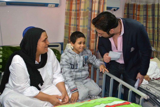 زيارة النجوم لمستشفى أبو الريش للأطفال