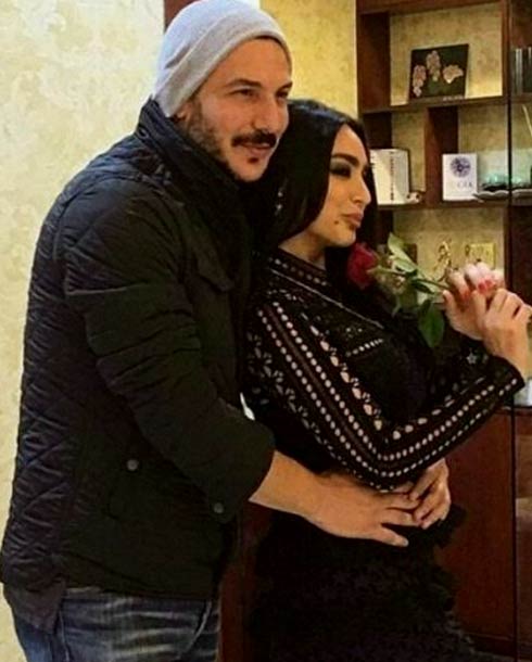 باسل خياط مع زوجته بأحدث صورة لهما