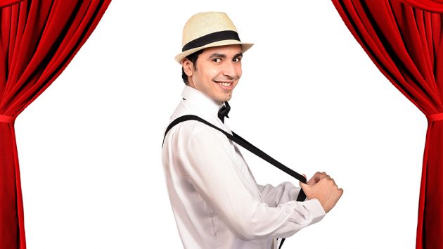 النجم الشاب محمد أنور، بطل (مسرح مصر)