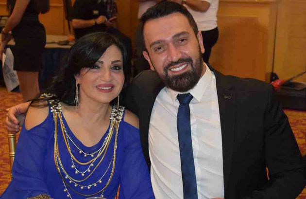 الإعلامي اللبناني طارق سويد ووالدته