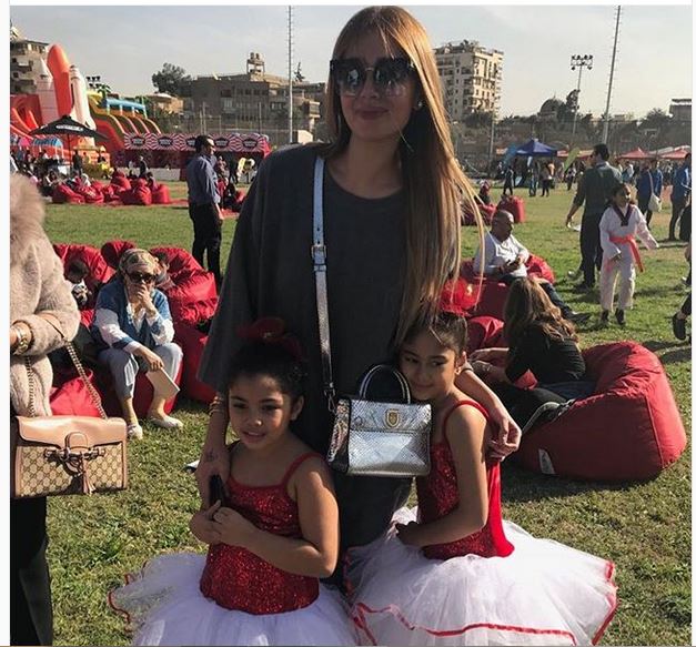 غادة عبد الرازق وأجمل صورة لابنتها وحفيدتيها