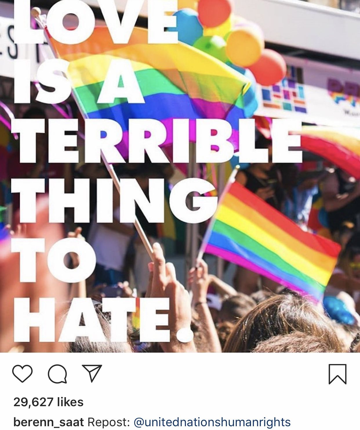 بيرين سات تدعم المثليين