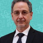 وزير الاقتصاد اللبناني يحدد سعر ربطة الخبز