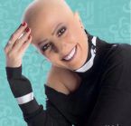 مذيعة مصرية فقدت شعرها بعد السرطان- صورة