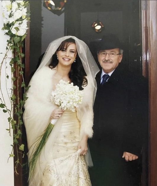 نور اللبنانية مع أبيها اللبناني
