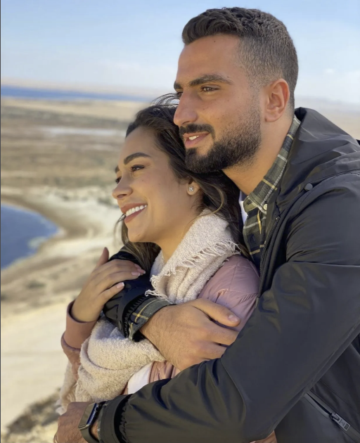 محمد الشرنوبي وزوجته