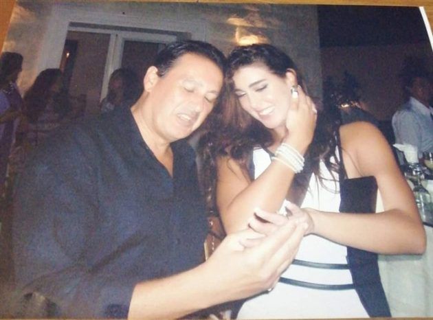 والد ياسمين صبري: كاذبة وكنت حاضراً في زواجها الأول ويفضحها بالصور!