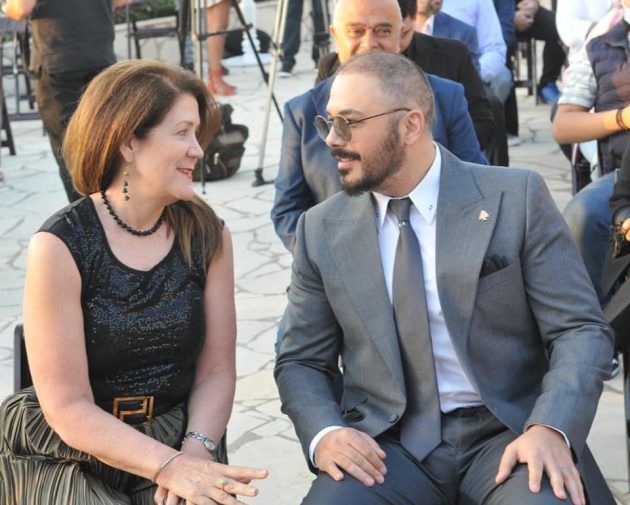 السفيرة الأمريكية في لبنان: نفتخر بما يقدمه رامي عياش