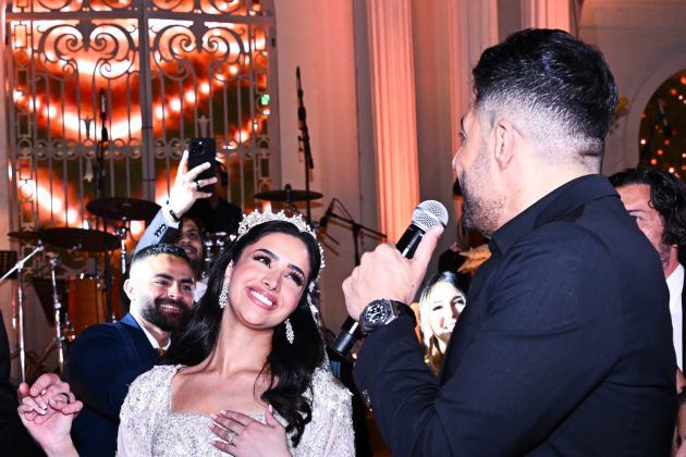 العروس مع محمد حماقي