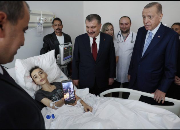 الرئيس التركي اردوغان يزور الكرضى الفلسطينيين