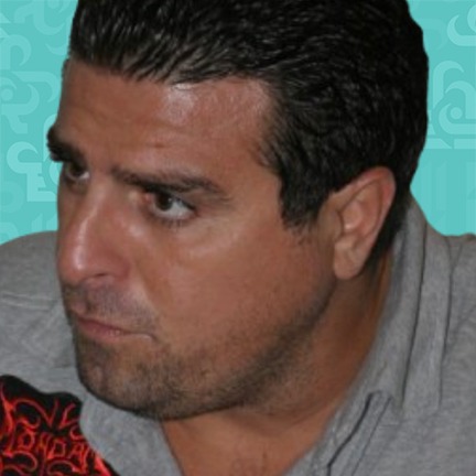 هادي شرارة وفراس حاطوم يعتديان على زياد الرحباني في قبره